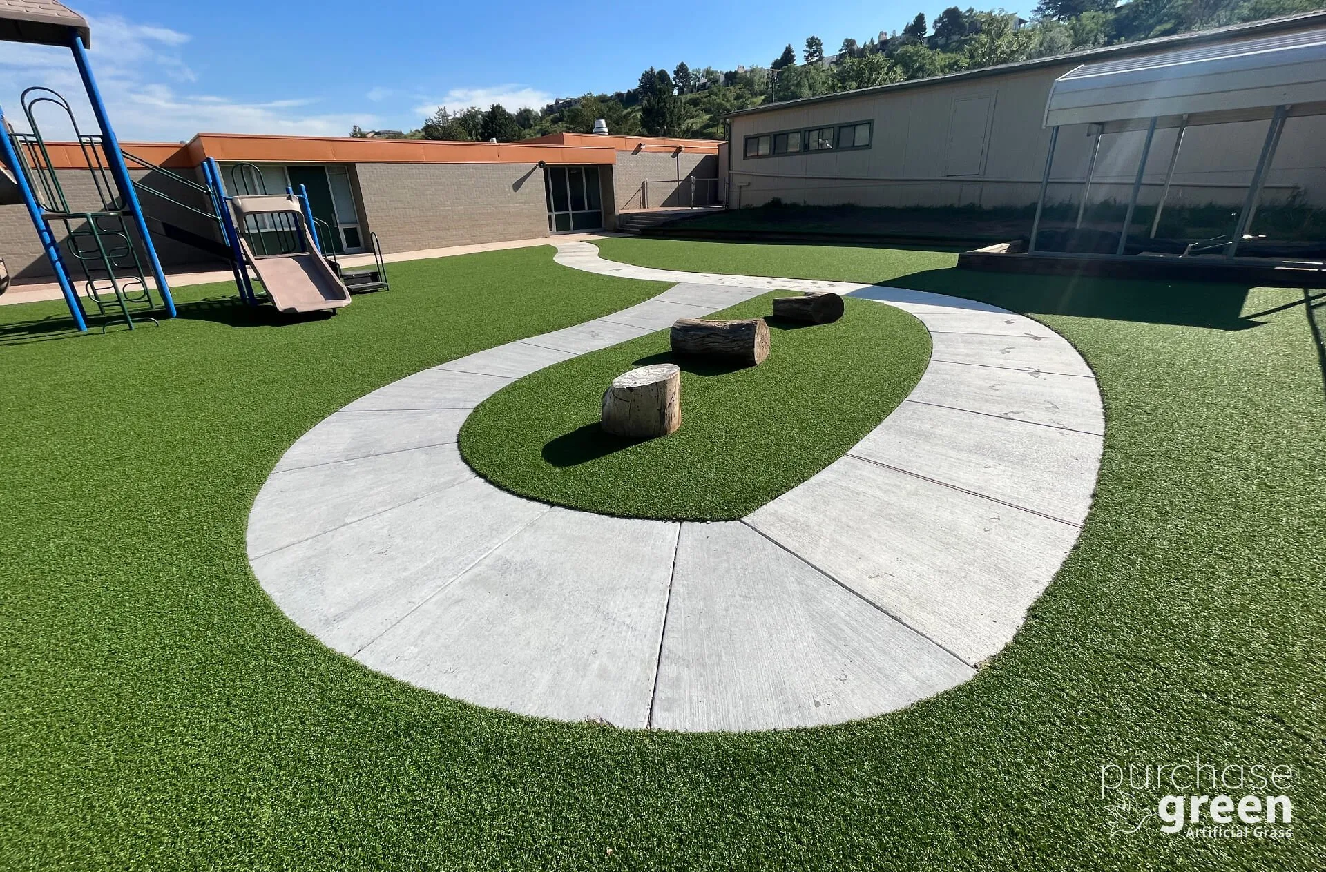 Playscape Premier 75 artificial turf installed in a yard, manufacturer photo 2