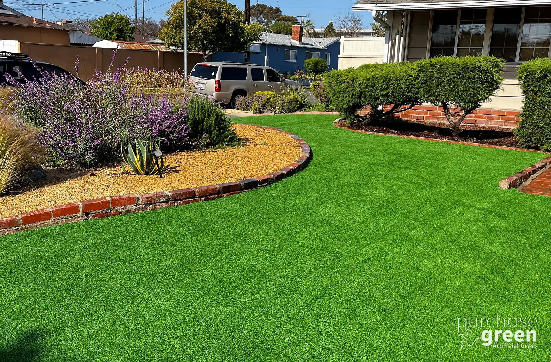 Arizona Pro Spring artificial turf installed in a yard, manufacturer photo 3