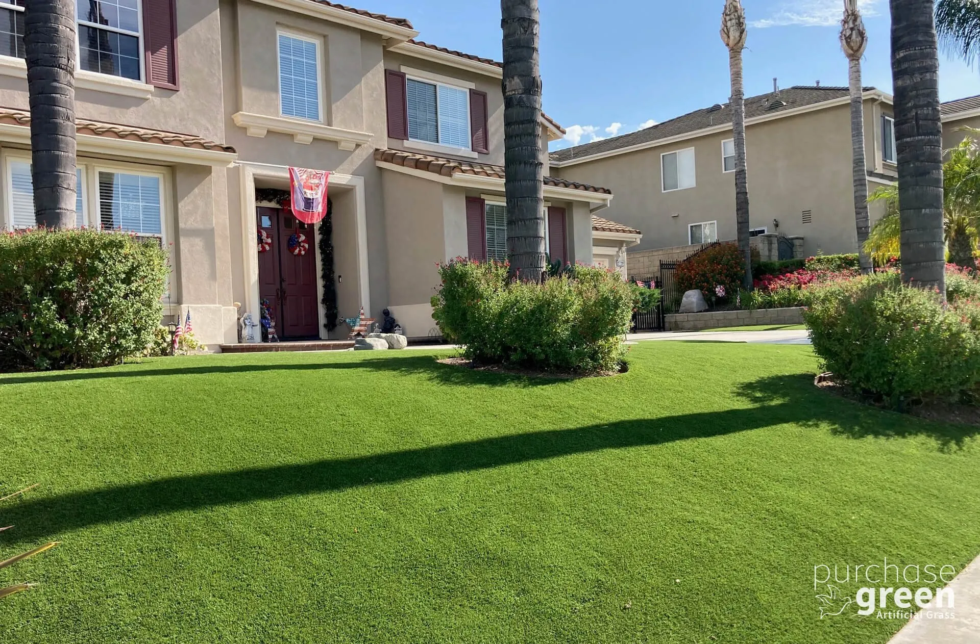 Fescue Supreme artificial turf installed in a yard, manufacturer photo 6